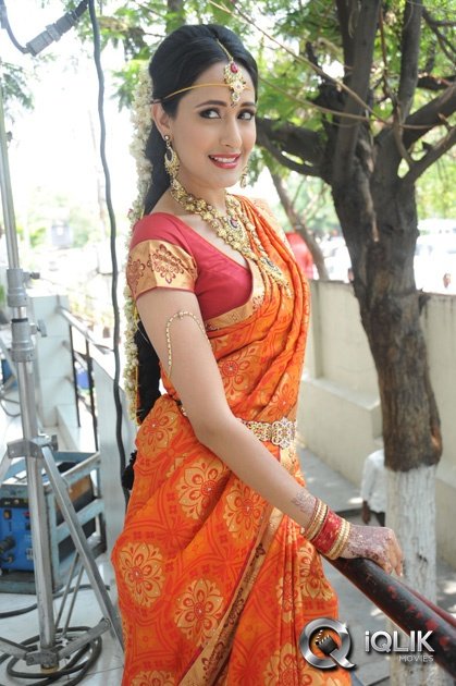 Pragya-Jaiswal-at-Mirchi-Lanti-Kurradu-Press-Meet
